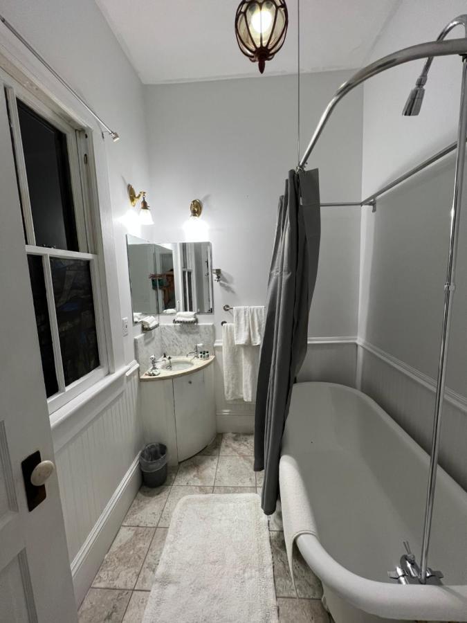 1001 Nights Historic Bed And Breakfast Adults Only セント・オーガスティン エクステリア 写真