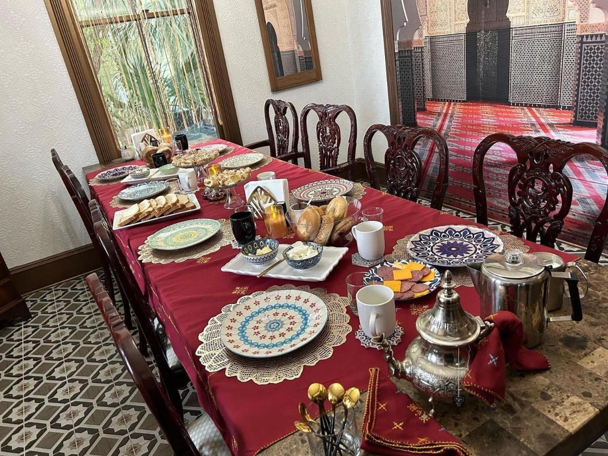 1001 Nights Historic Bed And Breakfast Adults Only セント・オーガスティン エクステリア 写真
